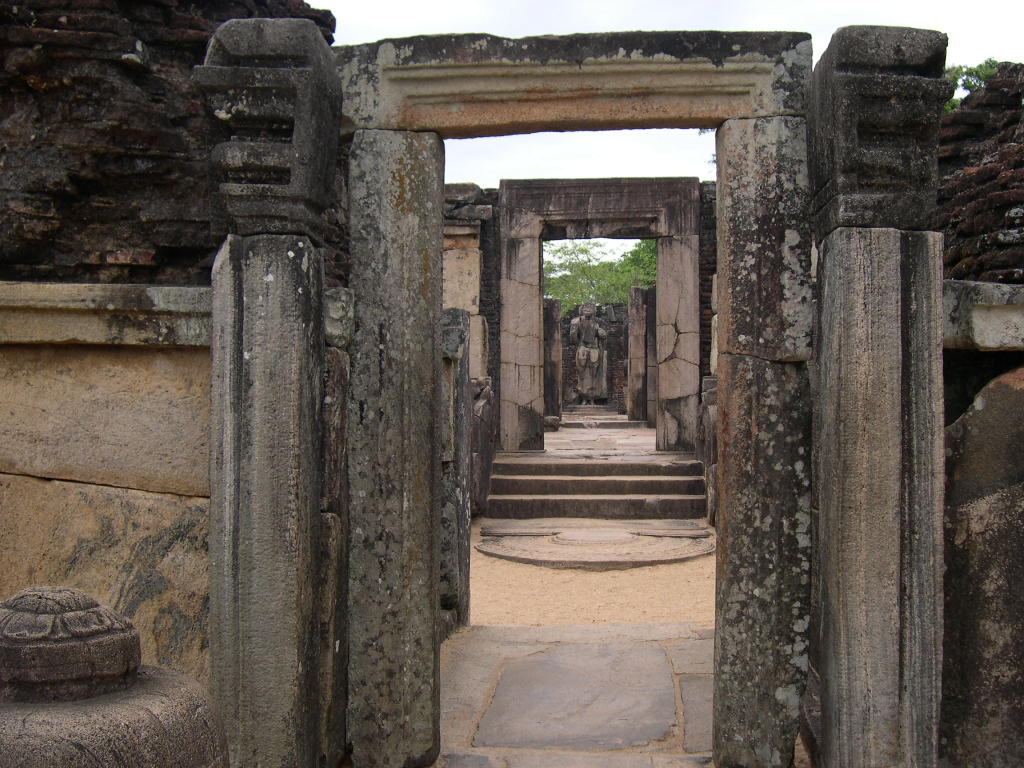 Polonnaruwa - Ruins Polonnaruwa - Ruins